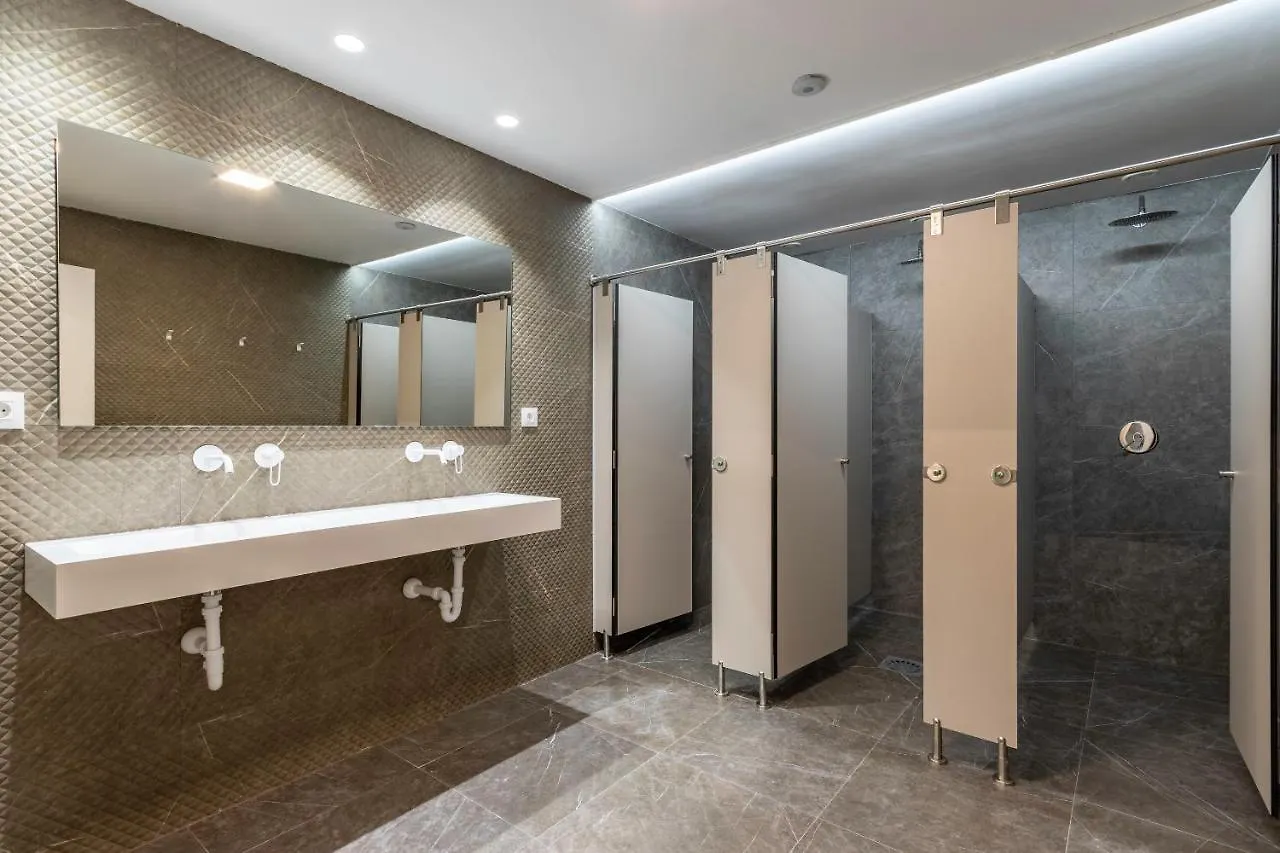 Gasthof Uri Hostel Bilbao Rooms