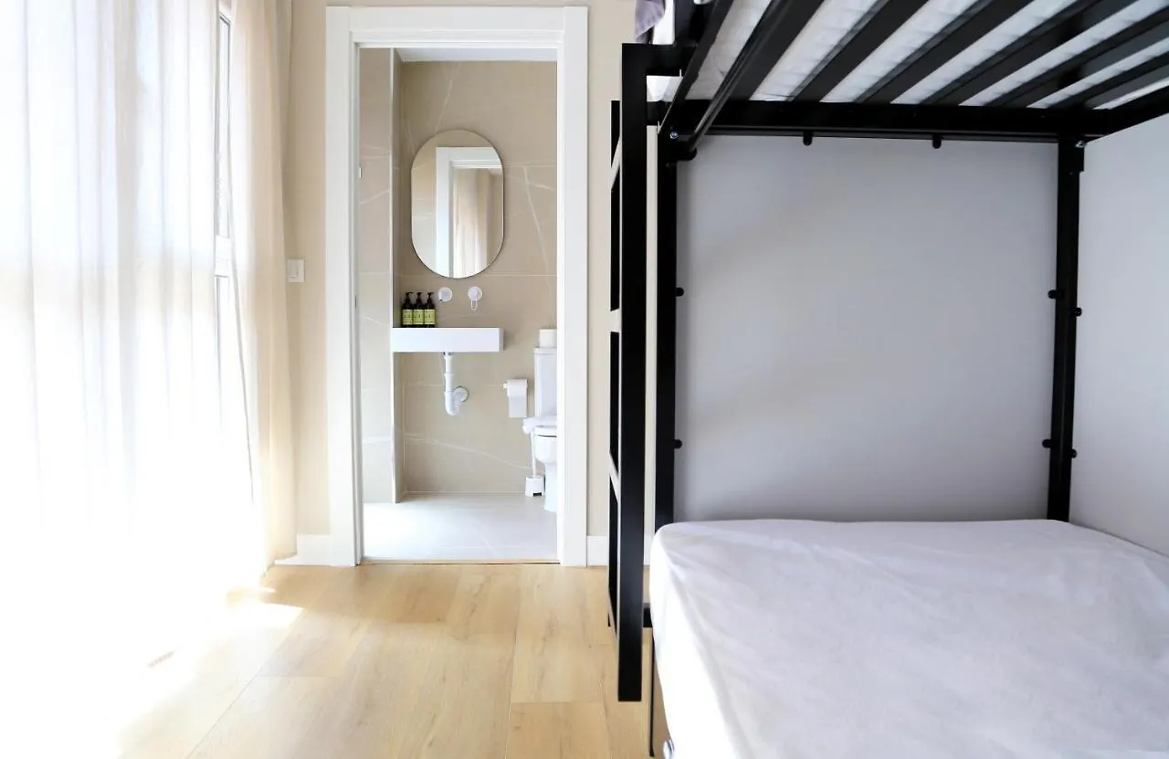 Uri Hostel Bilbao Rooms Gasthof